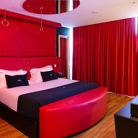 Motel Avenue Valongo  Ngoại thất bức ảnh